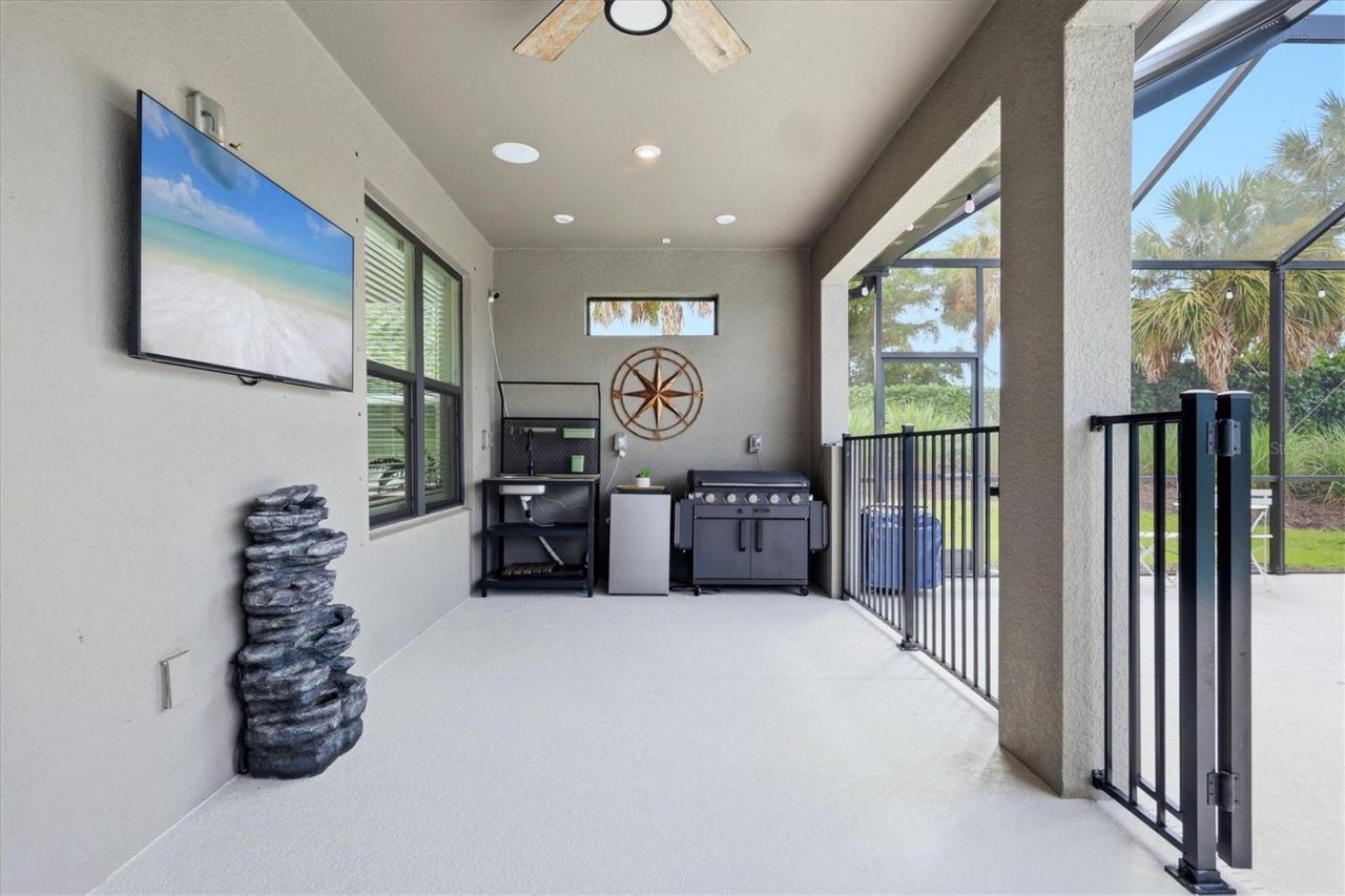 9303 Starry Night Avenue , Sarasota, FL 34241 Photo
