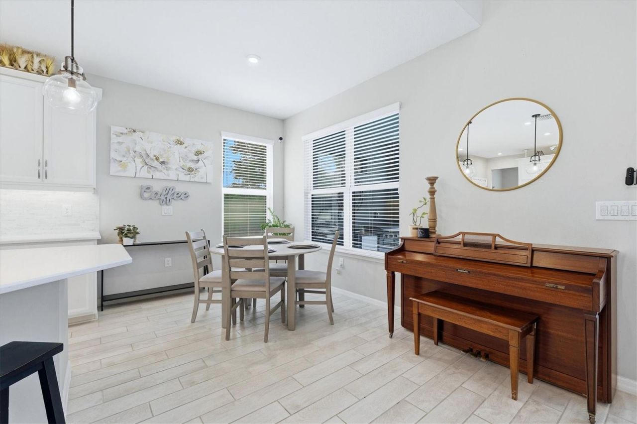 9303 Starry Night Avenue , Sarasota, FL 34241 Photo