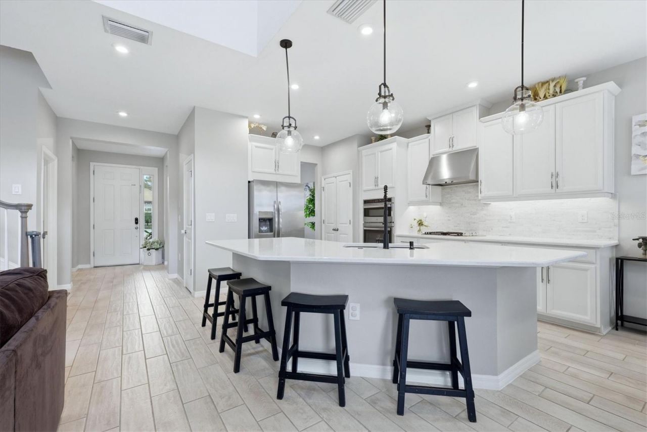 9303 Starry Night Avenue , Sarasota, FL 34241 Photo