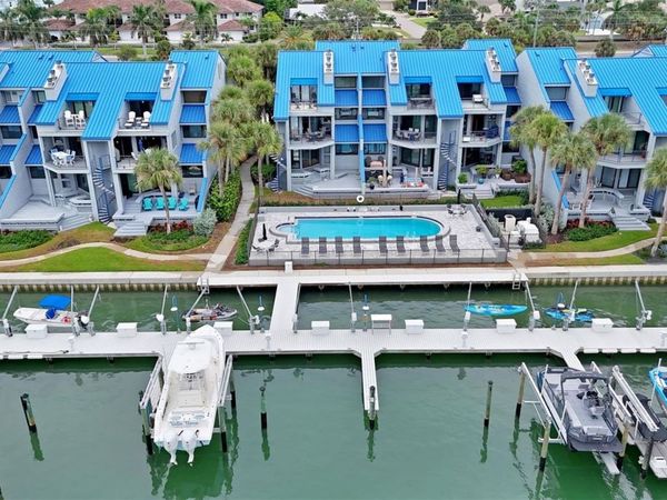 910 PINELLAS BAYWAY S, Unit 107, TIERRA VERDE, FL 33715