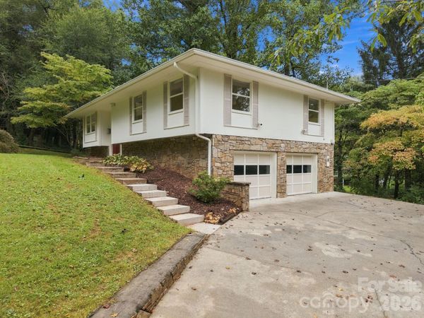 104 Disosway Street , Black Mountain, NC 28711