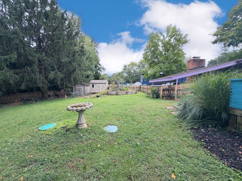 1232 Holly Drive, Springfield, OH 45504 Photo 3