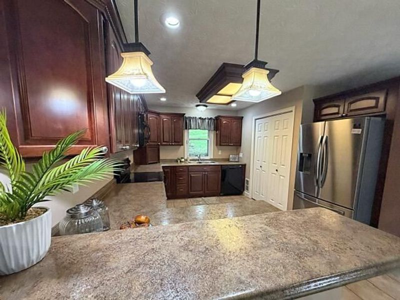 1232 Holly Drive, Springfield, OH 45504 Photo 7