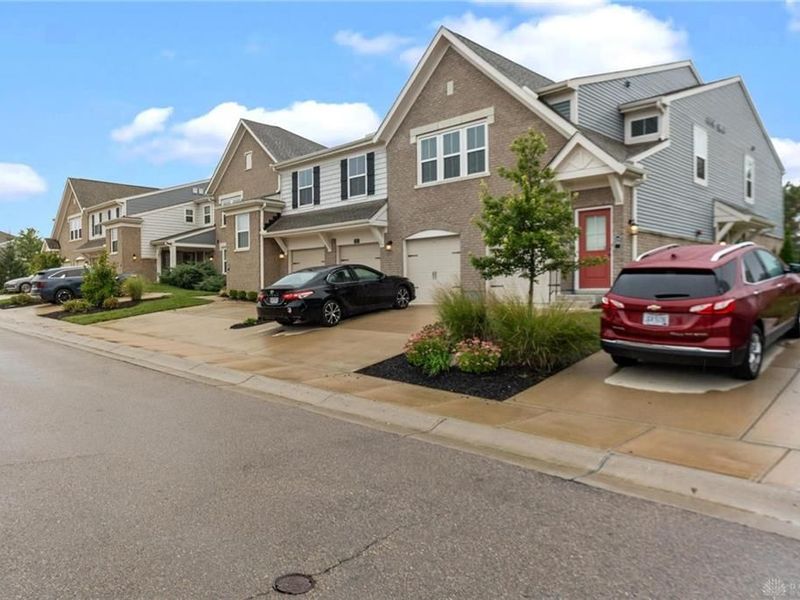 226 Old Pond Road, Springboro, OH 45066 Photo 2