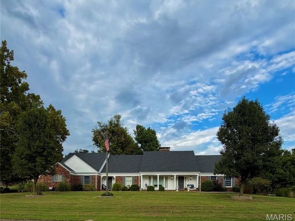 803 Bradley Lane , Fulton, MO 65251