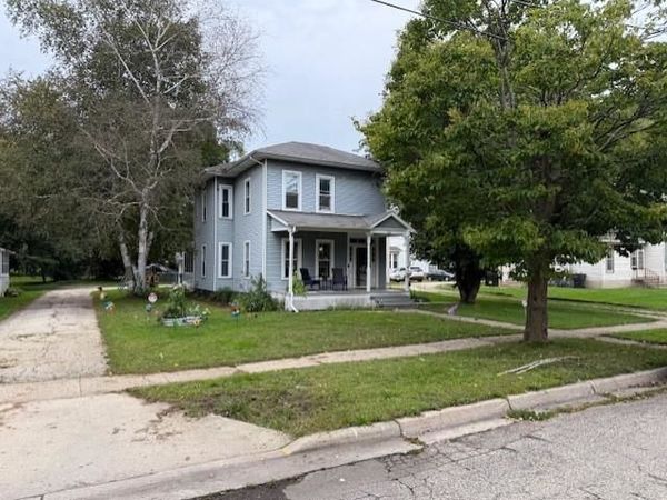 214 S Whiton Street, Whitewater, WI 53190