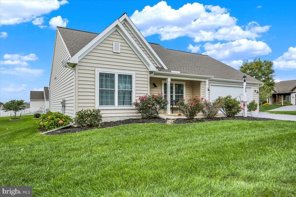 299 SWEET BIRCH LANE, WOMELSDORF, PA 19567