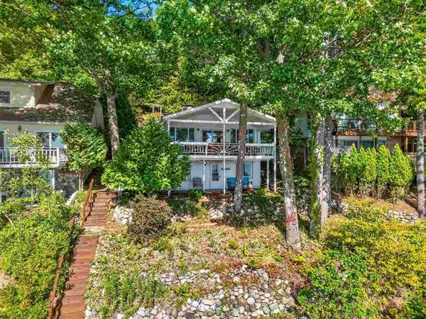 1532 North Shore Drive, Walloon Lake, MI 49796
