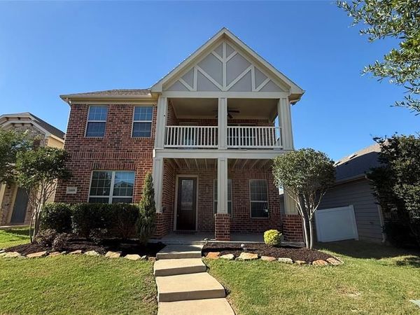 1009 Bruni Court, Aubrey, TX 76227