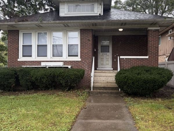 21510 Maple Street , Matteson, IL 60443
