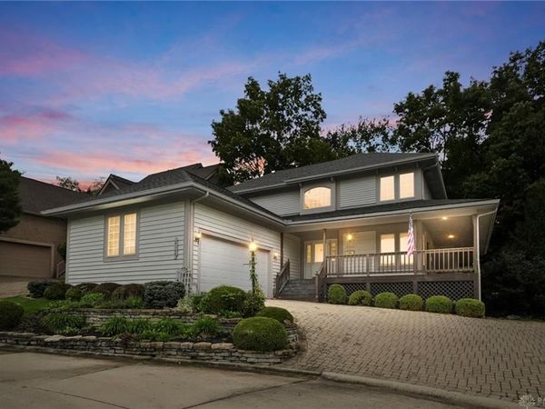 2140 Hidden Woods Boulevard, Beavercreek, OH 45431