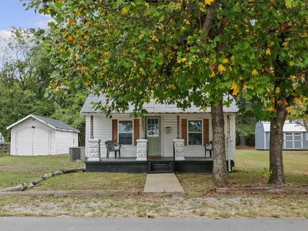 219 Cedar St , Hohenwald, TN 38462