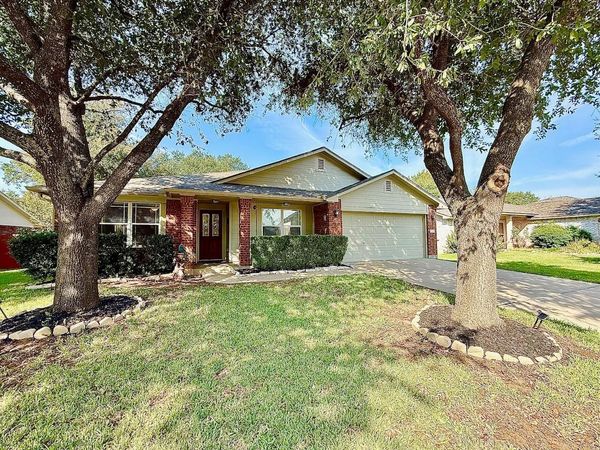 3230 Arroyo Bluff LN, Round Rock, TX 78681