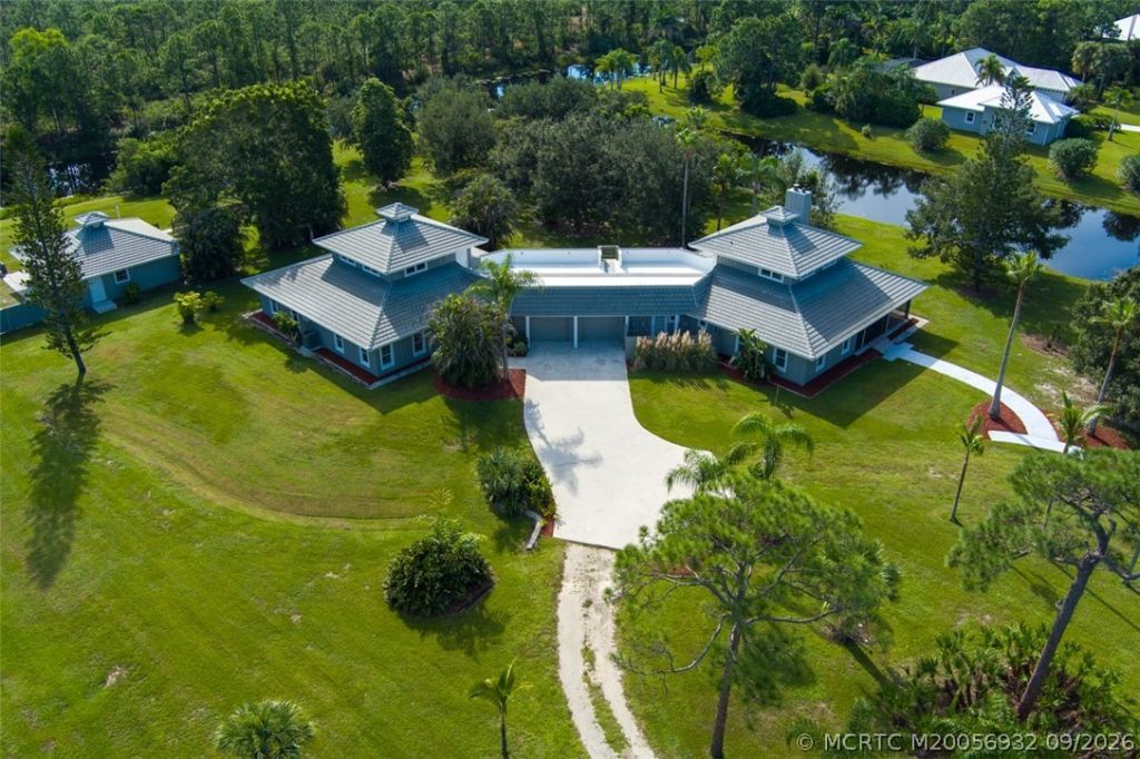 9832 SW Santa Monica Drive, Palm City, FL 34990 Photo