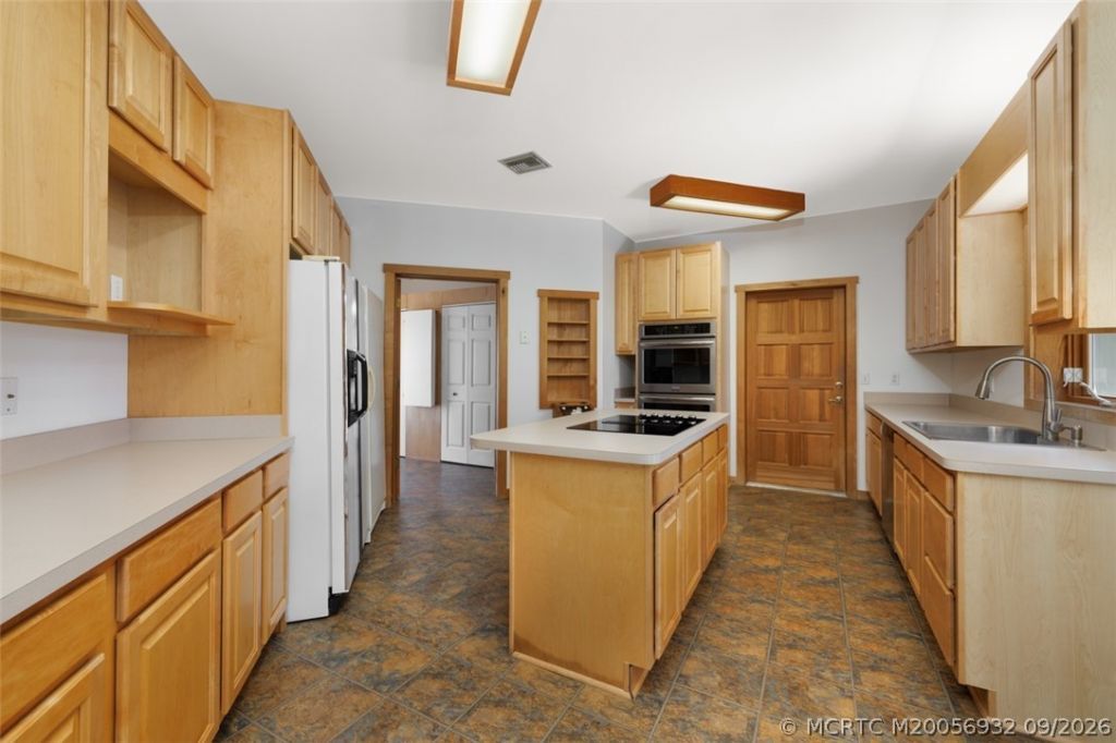 9832 SW Santa Monica Drive, Palm City, FL 34990 Photo