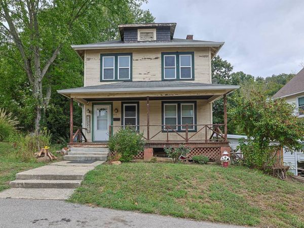 322 Washington Street, Aurora, IN 47001