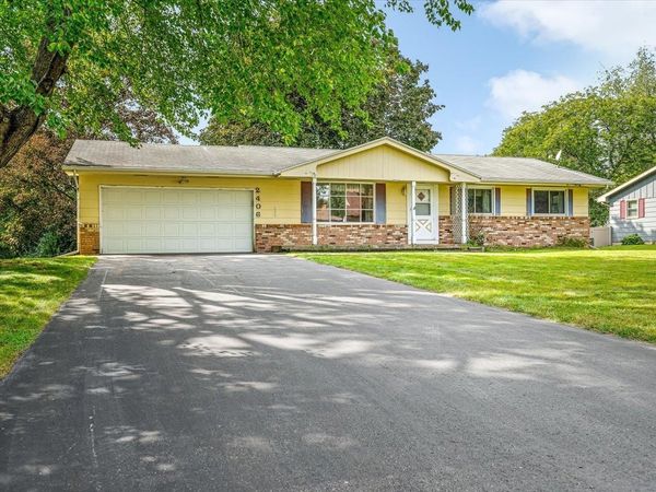 2406 Skyline Drive, Beloit, WI 53511