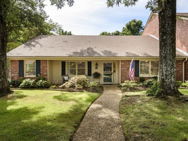 707 Pleasant Valley Drive , Little Rock, AR 72227