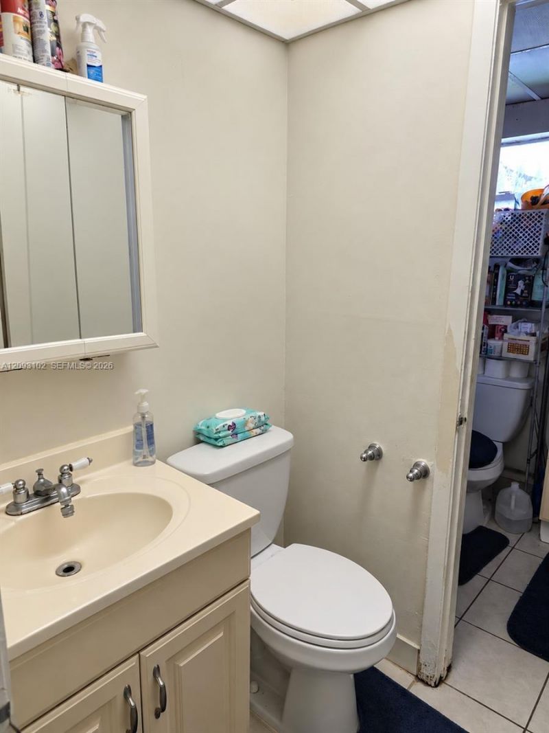 6820 W Flagler St, Unit 103, Miami, FL 33144 Photo
