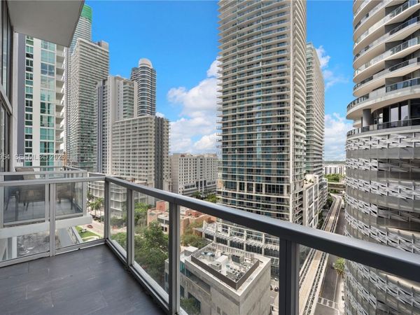 1050 Brickell Ave, Unit 1418, Miami, FL 33131