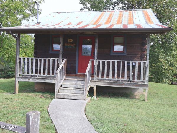 211 Old Bridge Rd, Townsend, TN 37882