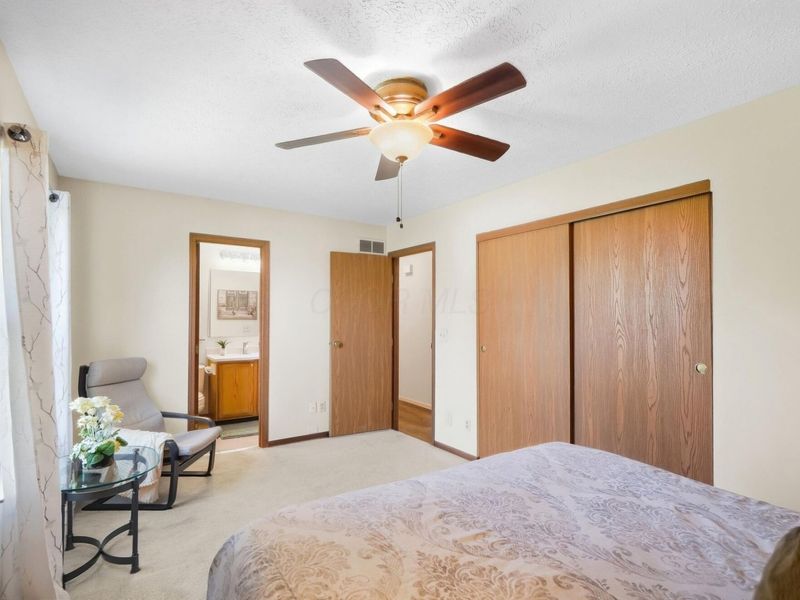 8650 Cadet Drive S, Galloway, OH 43119 Photo 16