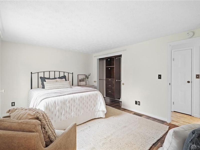 4080 Locus Bend Drive, Bellbrook, OH 45440 Photo 23
