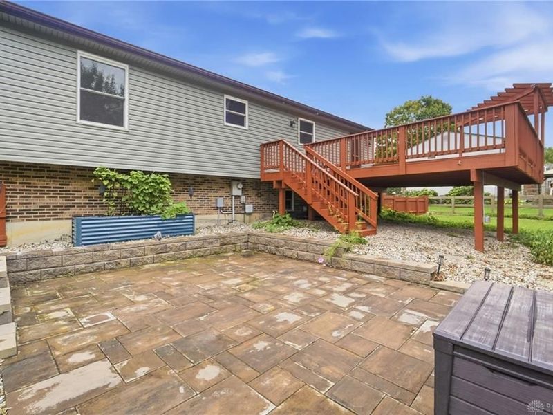 4080 Locus Bend Drive, Bellbrook, OH 45440 Photo 48