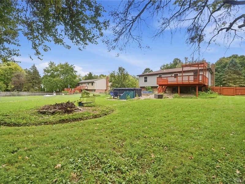 4080 Locus Bend Drive, Bellbrook, OH 45440 Photo 51