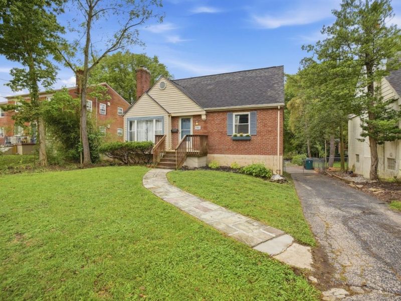 1601 Sutton Avenue, Cincinnati, OH 45230 Photo 3