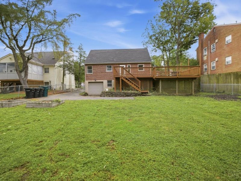 1601 Sutton Avenue, Cincinnati, OH 45230 Photo 32
