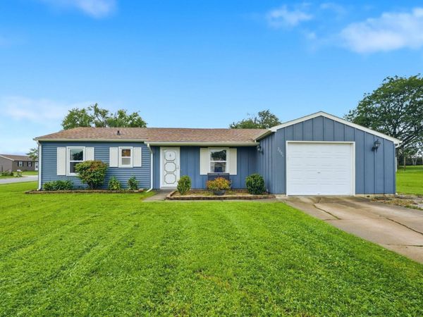 2006 Cortez Drive, Kendallville, IN 46755