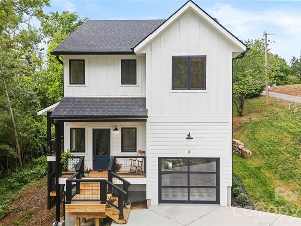 8 Wildwood Park Knoll, Weaverville, NC 28787