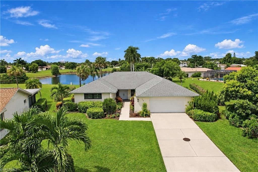 428 Pine Lake Dr, Naples, FL 34112 Main Photo