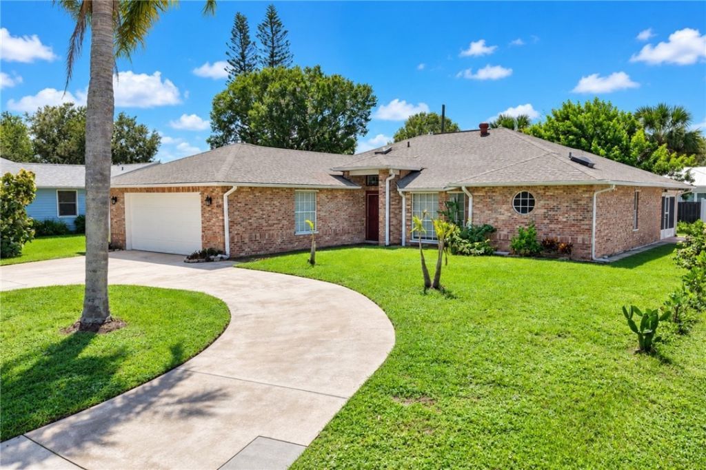 1037 Topsail Lane , Sebastian, FL 32958 Photo