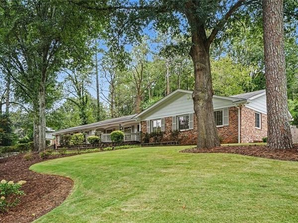 2624 Leslie Drive NE, Atlanta, GA 30345