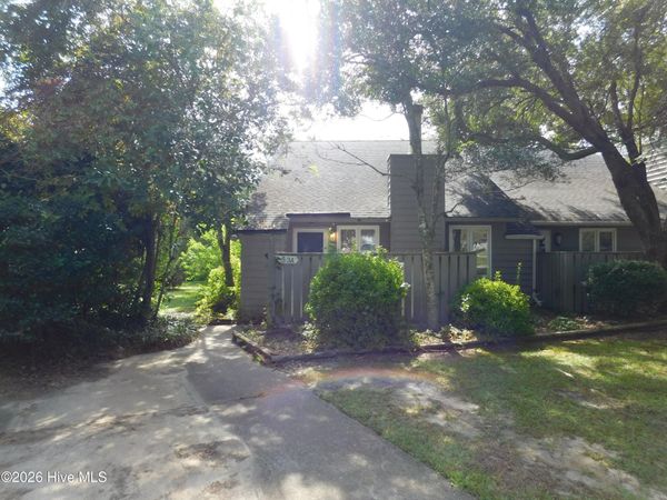 53 Gentry Court , Unit A, New Bern, NC 28562