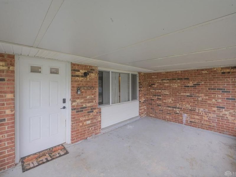 7803 Redbank Lane, Huber Heights, OH 45424 Photo 3