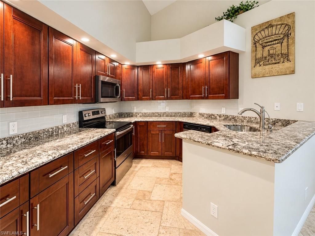 181 Napa Ridge Rd E, Unit 35, Naples, FL 34119 Photo