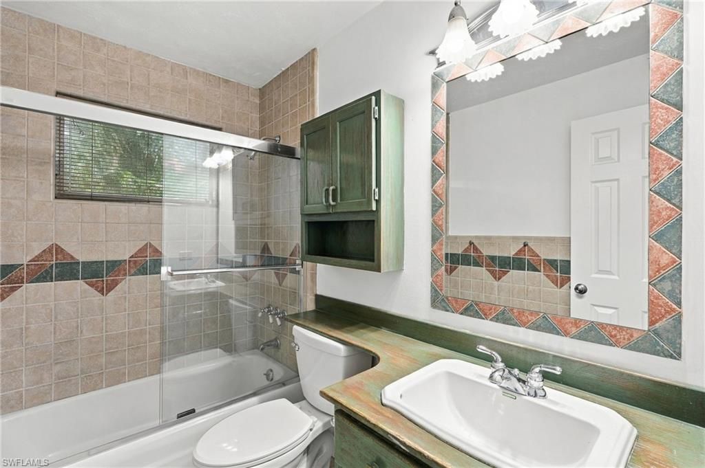 1195 Clam Ct , Unit 203, Naples, FL 34102 Photo