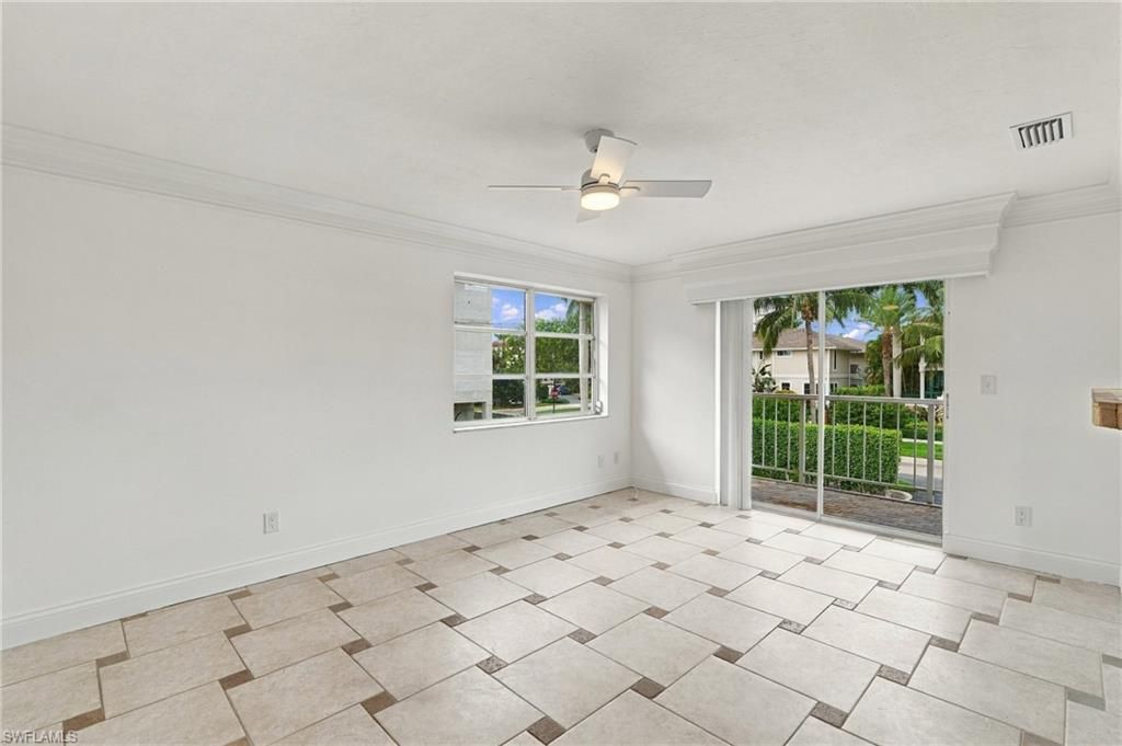 1195 Clam Ct , Unit 203, Naples, FL 34102 Photo