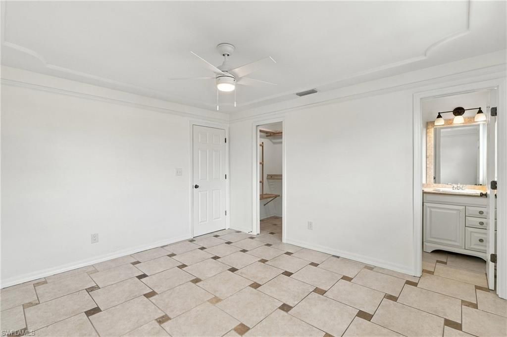 1195 Clam Ct , Unit 203, Naples, FL 34102 Photo