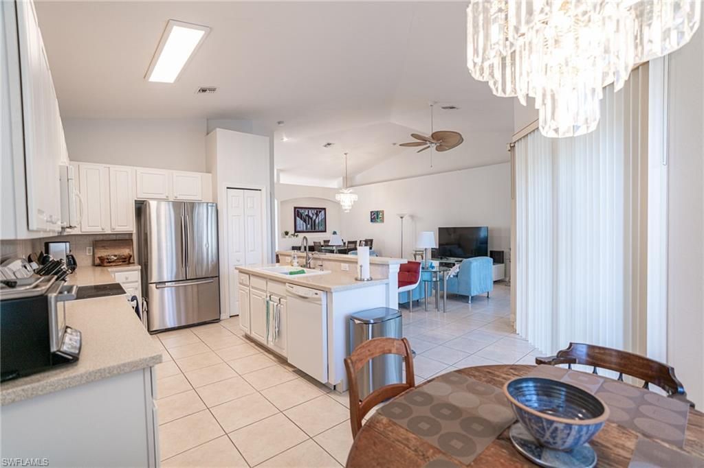 13841 Lake Mahogany Blvd, Unit 3622, Fort Myers, FL 33907 Photo