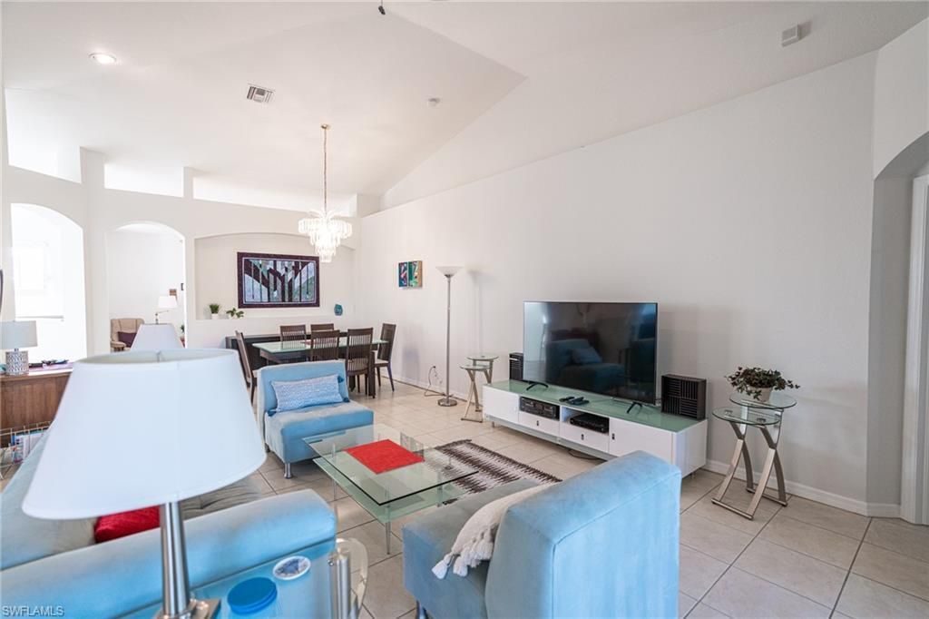 13841 Lake Mahogany Blvd, Unit 3622, Fort Myers, FL 33907 Photo