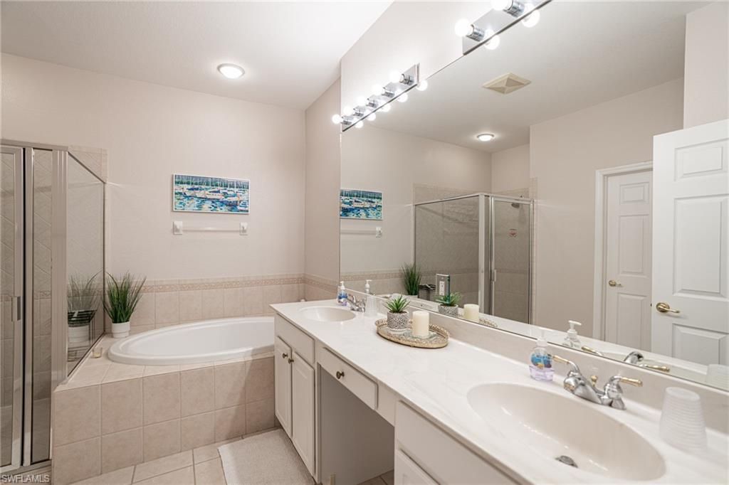 13841 Lake Mahogany Blvd, Unit 3622, Fort Myers, FL 33907 Photo