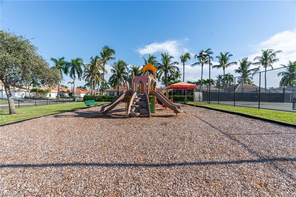 13841 Lake Mahogany Blvd, Unit 3622, Fort Myers, FL 33907 Photo
