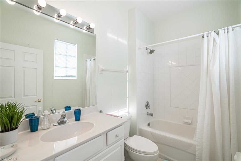13841 Lake Mahogany Blvd, Unit 3622, Fort Myers, FL 33907 Photo