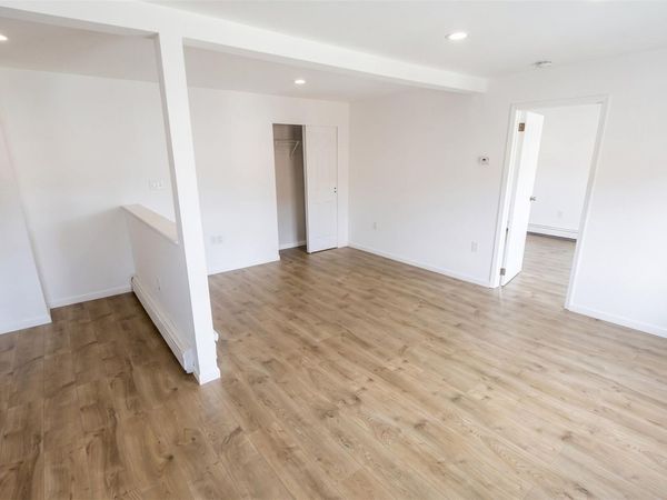 480 Westbury Avenue , Unit 1, Carle Place, NY 11514