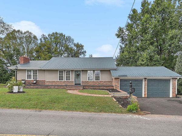 4598 Old Stage Road, Kingsport, TN 37664