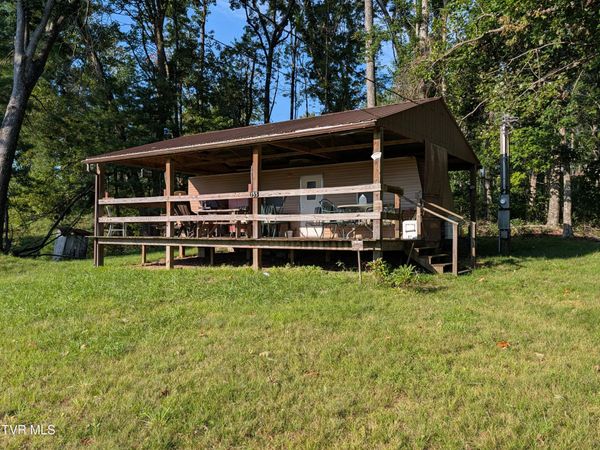 155 Sequoia Drive, Coeburn, VA 24230